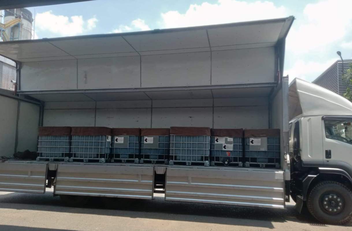 Sewa tronton terbaik untuk pengiriman skala besar